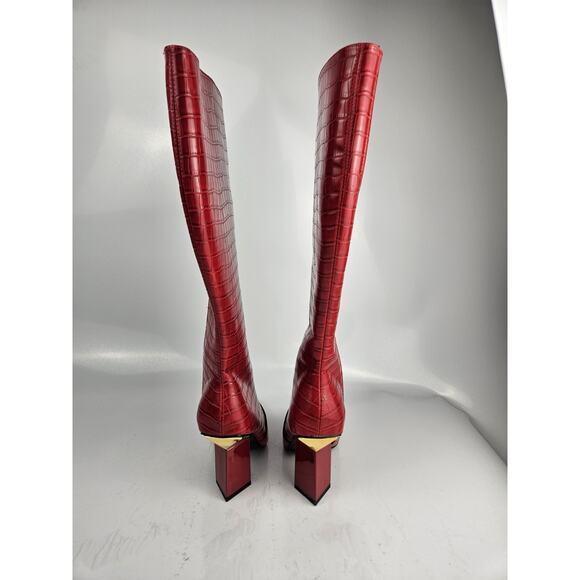 NIB Ninety Union Jada Size 9 Red Tall Boots w/ Gold Accents & Asymmetrical Heel - Picture 7 of 12